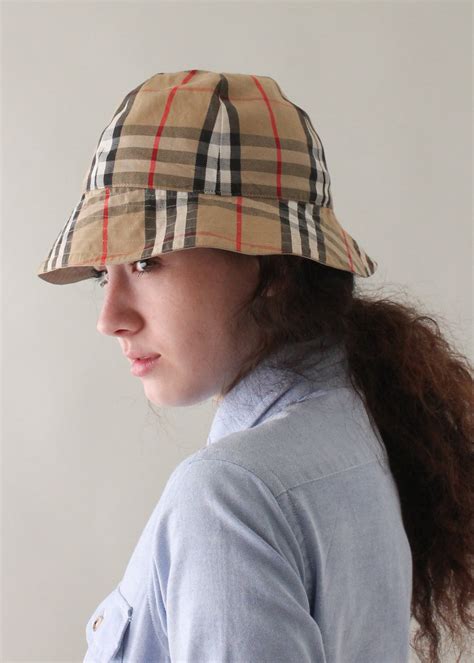 burberry verversable bucket hat vitange|BURBERRY Reversible Logo.